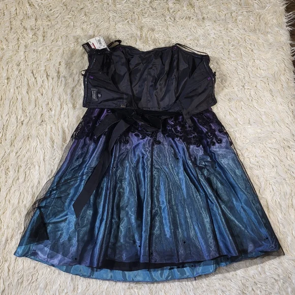 chinese dress ladies Dress the Population Black with Blue and Green Embroidered Floral Lace –  The Saved Collection